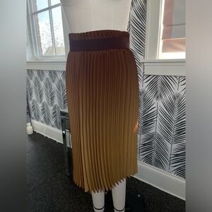 Babaton Aritzia Brown Tan Gold Burgundy Ombré Midi Pleated A-Line Skirt